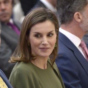 La reine Letizia d'Espagne le 19 février 2018 lors de la cérémonie annuelle des Prix Nationaux du Sport, au palais royal du Pardo à Madrid.