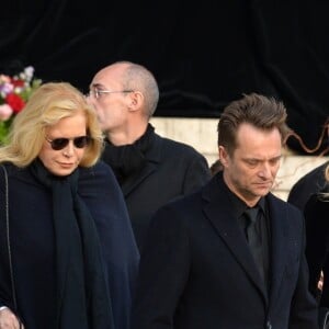 Jean-Jacques Debout, Sylvis Vartan, David Hallyday et Laura Smet - Sorties de l'église de la Madeleine après les obsèques de Johnny Hallyday à Paris le 9 décembre 2017. © Veeren / Bestimage