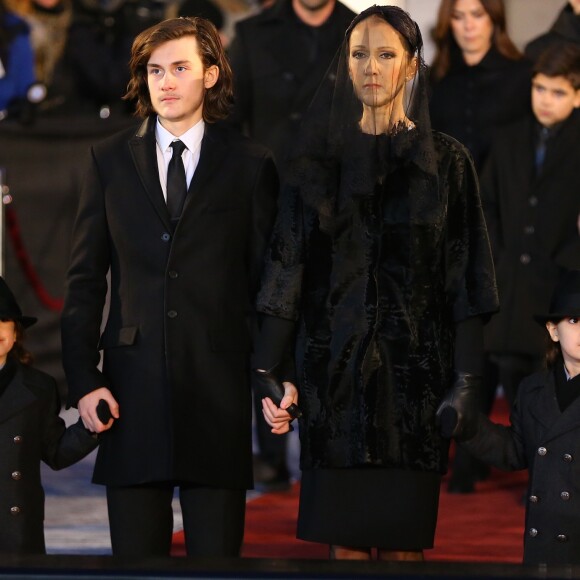 Céline Dion, ses enfants René-Charles Angélil, les jumeaux Nelson Angélil et Eddy Angélil - Sorties des obsèques nationales de René Angélil en la Basilique Notre-Dame de Montréal, le 22 janvier 2016.© Morgan Dessales/Bestimage