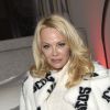 Pamela Anderson est l'égérie de la nouvelle campagne de la marque GCDS à Milan le 22 février 2018.