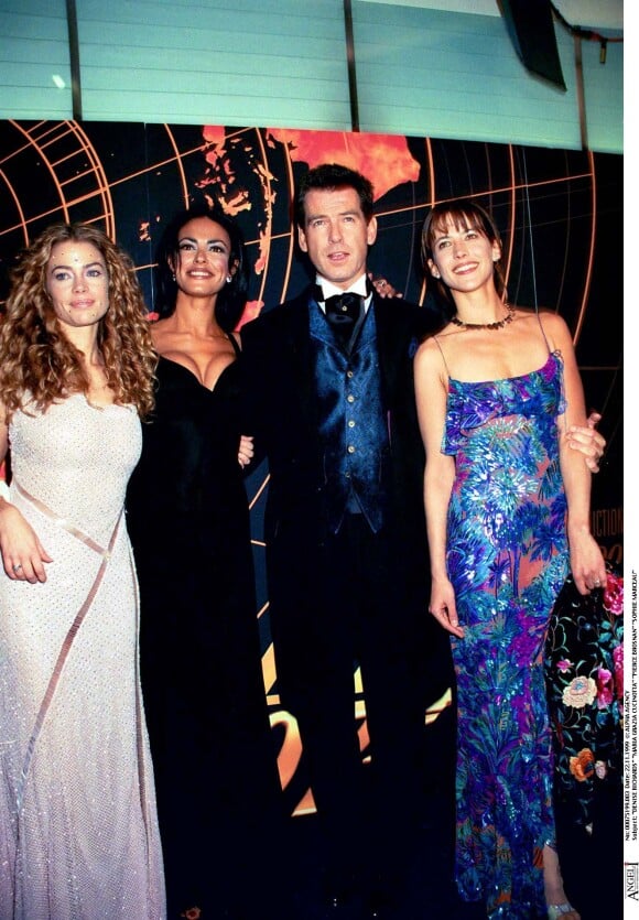 Denise Richards, Maria Grazia Cucinotta, Pierce Brosnan, Sophie Marceau - Avant-première du Monde ne suffit pas en 1999 à Londres