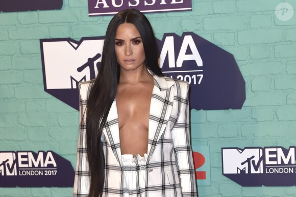 Demi Lovato - Soirée des 24ème MTV Europe Music Awards à la salle SSE Wembley Arena à Londres, le 12 novembre 2017.