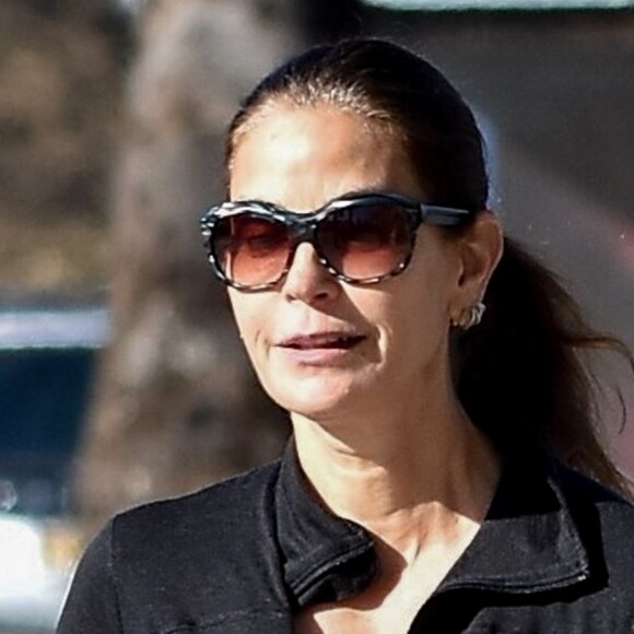Teri Hatcher sort de son cours de gym à Studio City le 10 janvier 2018.