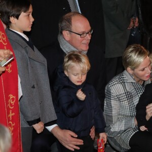 Le prince Albert II de Monaco, la princesse Charlene et leurs enfants, le prince Jacques et la princesse Gabriella lors de la traditionnelle célébration de la Sainte Dévote, sainte patronne de Monaco, à Monaco le 26 janvier 2018 © Claudia Albuquerque / Bestimage