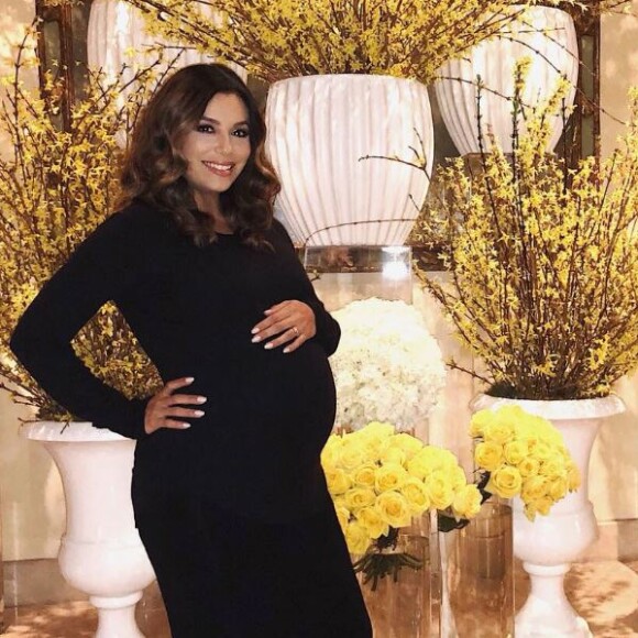 Eva Longoria, enceinte, a posté cette photo pour ses 43 ans le 15 mars 2018