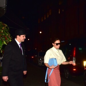 Victoria Beckham à la sortie du restaurant Scott's à Londres, le 15 mars 2018.