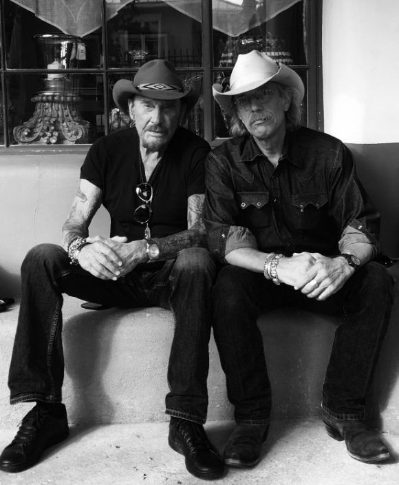 Johnny Hallyday et Pierre Billon photographiés par Laeticia à Santa Fe, le 22 septembre 2016.