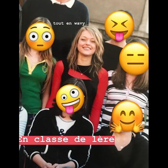 Caroline Receveur ressort des photos dossier sur Instagram le 31 mars 2018.