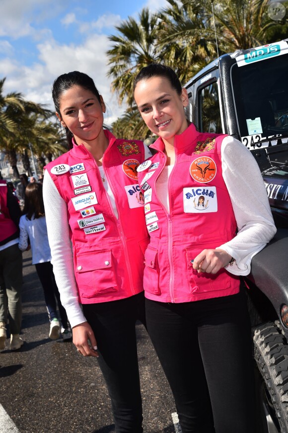 Pauline Ducruet et Schanel Bakkouche au départ du 28e Rallye Aïcha des Gazelles du Maroc sur la Promenade des Anglais à Nice le 17 mars 2018.