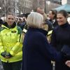 La princesse Victoria de Suède et son mari le prince Daniel assistaient le 7 avril 2018 à Stockholm dans le parc du Kungsträdgarden à un concert commémoratif en hommage aux victimes de l'attentat au camion-bélier perpétré un an plus tôt, le 7 avril 2017, dans la rue piétonne Drottninggatan.