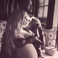 Khloé Kardashian (enceinte) et Tristan Thompson. Mars 2018.