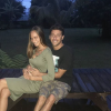 Jérémy Florès et Hinarini de Longeaux, Miss Tahiti 2012, ont annoncé le 9 avril 2018 sur Facebook la naissance de leur premier enfant, une petite fille prénommée Hinahei. Ici, la photo Instagram de novembre 2017 par le biais de laquelle Hinarini a annoncé sa grossesse.