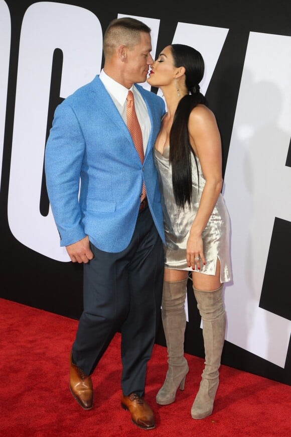 John Cena et sa fiancée Nikki Bella - Avant-première du film "Blockers" au Regency Village Theatre à Westwood, le 3 avril 2018.