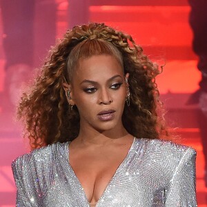 Beyoncé lors de sa 2e performance au festival de musique de Coachella à Indio, en Californie, le 21 avril 2018