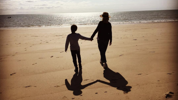 Emmanuelle Béart : Tendre photo avec son fils et soutien à son ex Daniel Auteuil