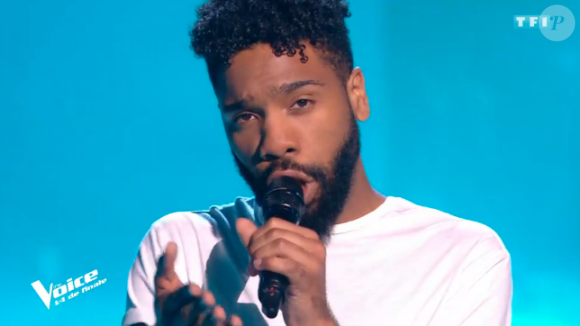Hobbs lors du deuxième live de "The Voice 7" (TF1) samedi 28 avril 2018.
