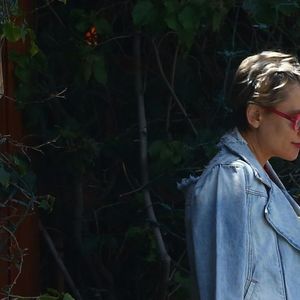 Kate Hudson enceinte et son compagnon Danny Fujikawa sont allés diner en amoureux à Brentwood, le 6 mai 2018.