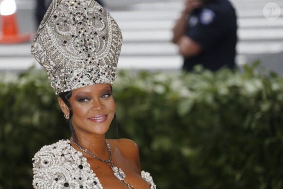 Rihanna au Met Gala à New York, le 7 mai 2018. © Charles Guerin / Bestimage