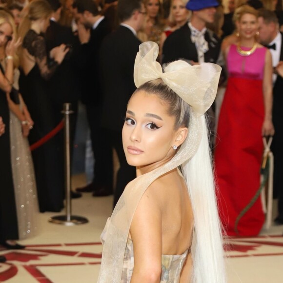 Ariana Grande - Les célébrités arrivent à l'ouverture de l'exposition Heavenly Bodies: Fashion and the Catholic Imagination à New York, le 7 mai 2018