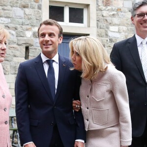 Le président du jury du prix Charlemagne Jürgen Linden, la chancelière fédérale d'Allemagne Angela Merkel, le président de la République française Emmanuel Macron, sa femme la Première Dame Brigitte Macron (Trogneux) et le maire d'Aix-la-Chapelle Marcel Philipp arrivent pour assister à la messe à la cathédrale d'Aix-la-Chapelle, Allemagne, le 10 mai 2018 © Stéphane Lemouton/Bestimage