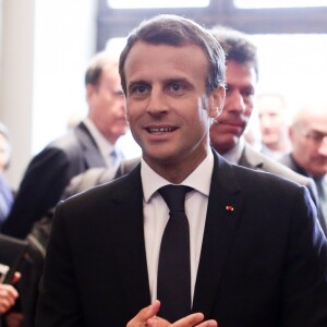 Le président de la République française Emmanuel Macron - Entretien trilatérale du Président de la République française, la chancelière allemande et le président de la République d'Ukraine à la mairie d'Aix-la-Chapelle, Allemagne, le 10 mai 2018. © Stéphane Lemouton/Bestimage