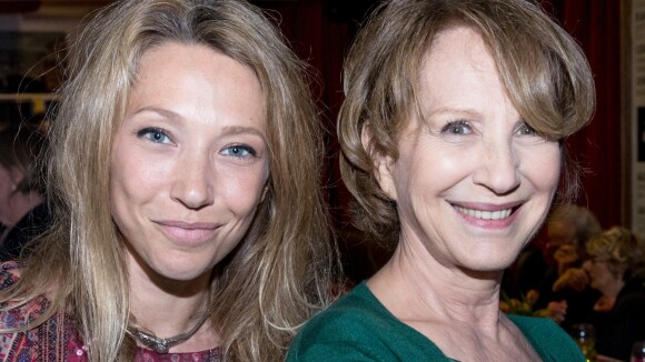 Nathalie Baye : Touchante complicité avec Laura Smet pour un dîner entre amis