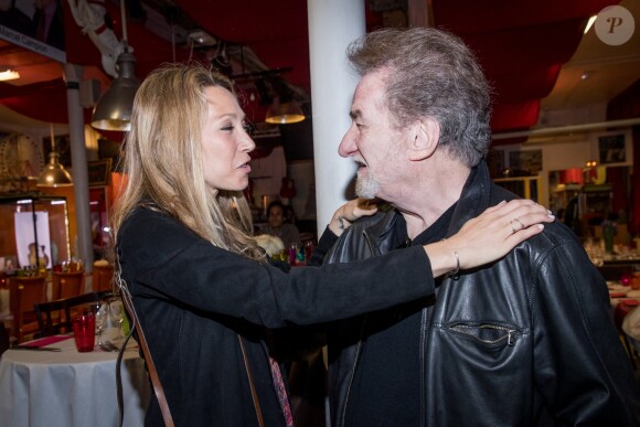 Semi-Exclusif - Laura Smet et Eddy Mitchell - Soirée en l'honneur de Nathalie Baye, organisée par Louis Michel Colla, à La Chope des Puces, restaurant mythique de Marcel Campion à Saint-Ouen. Le 30 avril 2018 © Cyril Moreau / Bestimage