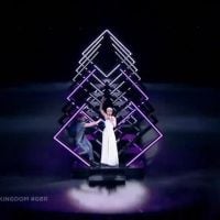 Eurovision 2018 : Un homme arrache en direct le micro de la candidate anglaise