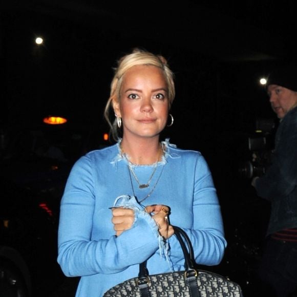 Lily Allen arrive au Chiltern Firehouse à Londres, le 4 mai 2018.