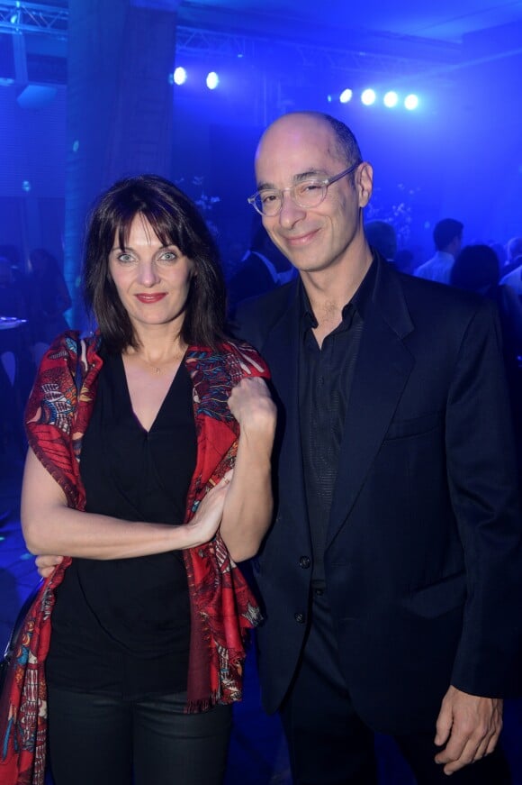 Exclusif - Bernard Werber et sa compagne Amélie - Dîner de Gala du Prix d'Amérique Opodo à la Maison de l'UNESCO à Paris le 24 janvier 2015.