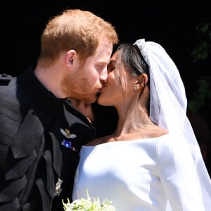 Le prince Harry, duc de Sussex, et Meghan Markle, duchesse de Sussex, à la sortie de chapelle St. George au château de Windsor - Sortie après la cérémonie de mariage du prince Harry et de Meghan Markle en la chapelle Saint-George au château de Windsor, Royaume Uni, le 19 mai 2018.