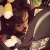 Florian Delavega suit sa compagne Natalia Doco sur sa tournée, avec leur bébé. Instagram, mai 2018. 