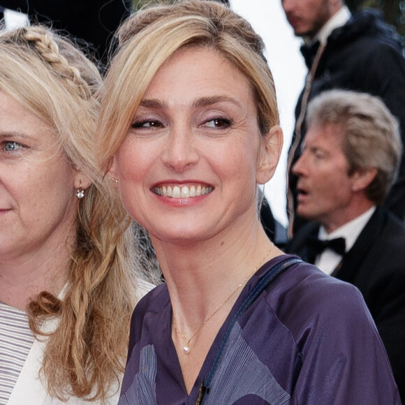 Nadia Turincev, Julie Gayet et guest - Montée des marches du film " Blackkklansman " lors du 71ème Festival International du Film de Cannes. Le 14 mai 2018 © Borde-Jacovides-Moreau/Bestimage