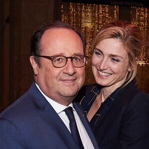 Semi-Exclusif - François Hollande et sa compagne Julie Gayet - After-party de la saison 3 de la série "10 pour cent" au Montana à Paris le 25 Avril 2018 © Damien Boisson-Berçu via Bestimage