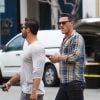 Luke Evans va déjeuner avec un bel inconnu au restaurant Sugar Fish à Beverly Hills, le 21 mai 2018.