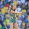 Jennifer Lopez - Les chanteurs Jennifer Lopez (J.Lo), Pitbull et Claudia Leitte (Leite) ont interprété la chanson "We are One" (Ole Ola) lors de la cérémonie d'ouverture de la coupe du monde de football de la FIFA 2014 à la Arena de Sao Paulo, à Sao Paulo, le 12 juin 2014.