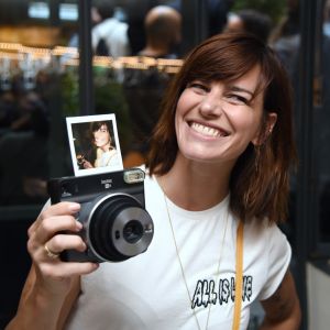 Semi-exclusif - Fauve Hautot - Soirée de lancement de l'appareil photo Instax SQ6 de Fujifilm à l'Instax Square House à Paris le 24 mai 2018.