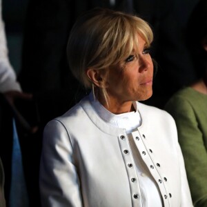 La première dame Brigitte Macron (Trogneux) visite le cirque Upsala à Saint-Pétersbourg, Russie, le 25 mai 2018. © Dominique Jacovides/Bestimage