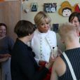 La première dame Brigitte Macron (Trogneux) visite avec Pierre-Olivier Costa, directeur de cabinet le cirque Upsala à Saint-Pétersbourg, Russie, le 25 mai 2018. © Dominique Jacovides/Bestimage