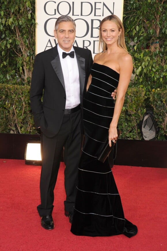 George Clooney et Stacy Keibler aux 70e Golden Globe Awards. Janvier 2013.