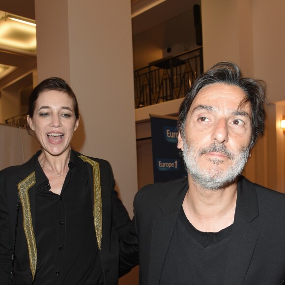 Yvan Attal et sa compagne Charlotte Gainsbourg - 30ème cérémonie des Molières 2018 à la salle Pleyel à Paris, France, le 29 mai 2018. © Coadic Guirec/Bestimage