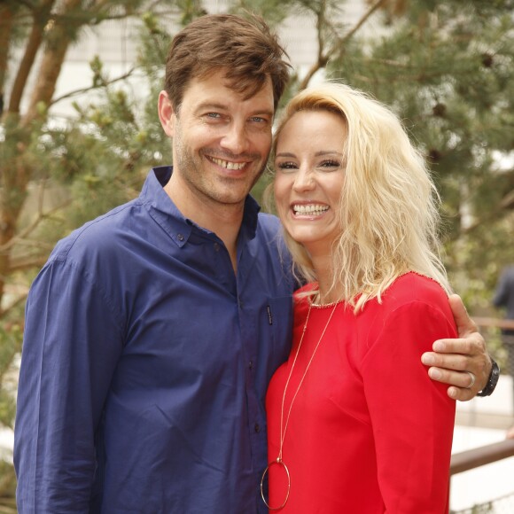 Elodie Gossuin-Lacherie et son mari Bertrand Lacherie au village lors des internationaux de tennis de Roland Garros le 28 mai 2018.