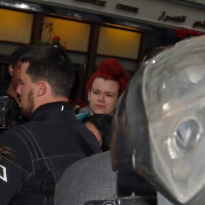 Bella Hadid arrive à la soirée Dior Backstage au Loulou's à Londres, le 29 mai 2018.