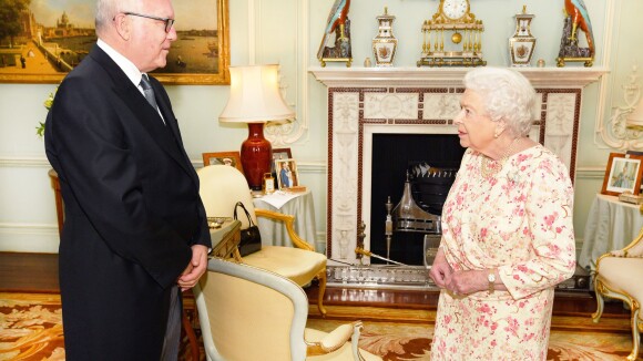 Meghan et Harry : Leur portrait inédit affiché par la reine dans le palais