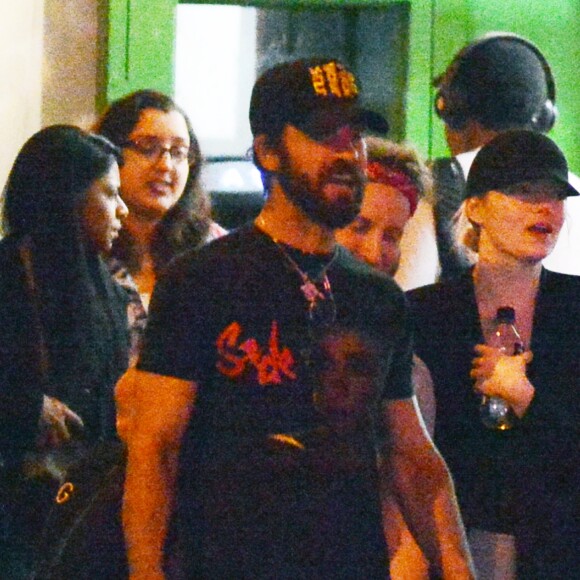 Exclusif - Justin Theroux et Emma Stone vont dîner ensemble au restaurant "Blue Ribbon Sushi", dans le quartier de SoHo à New York, le 3 mai 2018.