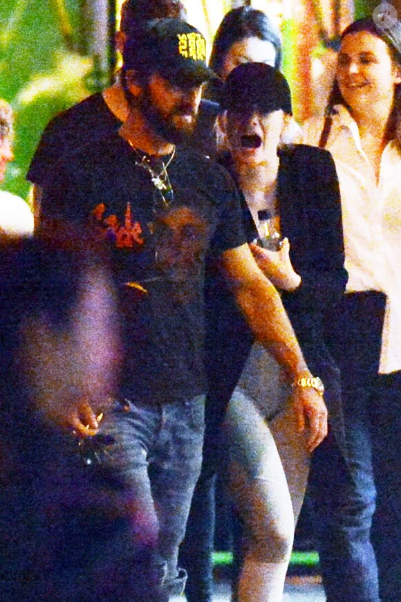 Exclusif - Justin Theroux et Emma Stone vont dîner ensemble au restaurant "Blue Ribbon Sushi", dans le quartier de SoHo à New York, le 3 mai 2018.