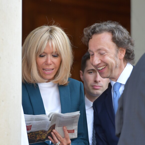 Stéphane Bern, chargé de mission pour le patrimoine et la Première Dame Brigitte Macron (Trogneux) - Le président de la République française et le chargé de mission pour le patrimoine français lancent le Loto "Mission Patrimoine" au palais de l'Elysée à Paris, France, le 31 mai 2018. © Giancarlo Gorassini/Bestimage