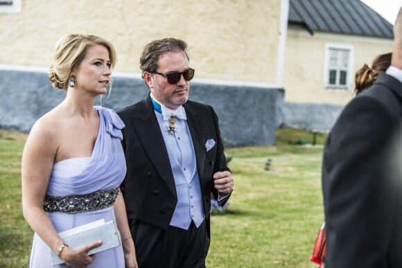 Natalie Werner, Christopher O'Neill au mariage de Louise Gottlieb et Gustav Thott à Hölö au sud de Stockholm le 2 juin 2018.