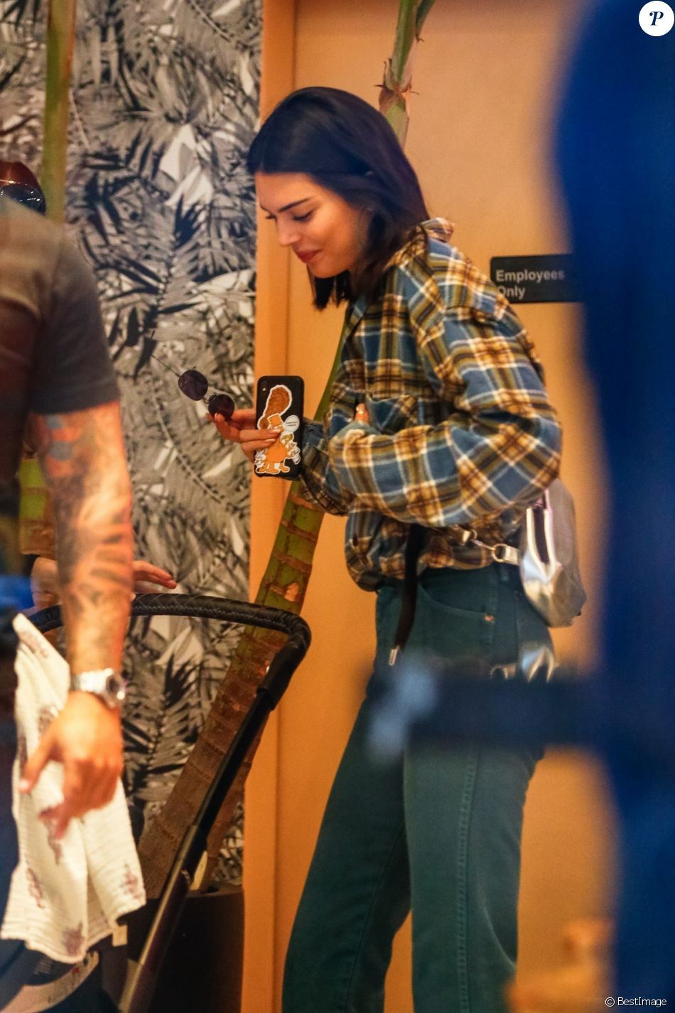 Kendall Jenner et Kourtney Kardashian sont allées déjeuner au