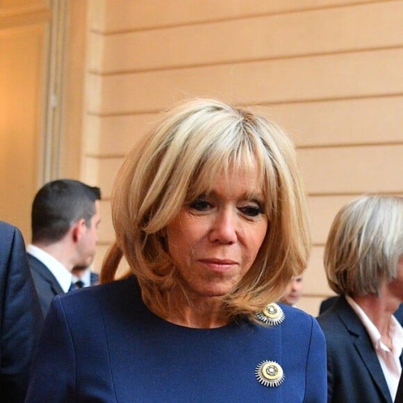 Brigitte et Emmanuel Macron au côté de Stéphane Travert, ministre de l'Agriculture et de l'Alimentation, lors d'une réception pour le commerce alimentaire de proximité au Palais de l'Elysée à Paris, France, le 29 avril 2018. © Christian Liewig/Pool/Bestimage